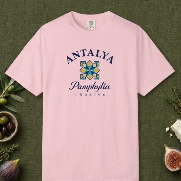 Pamphylia Tee