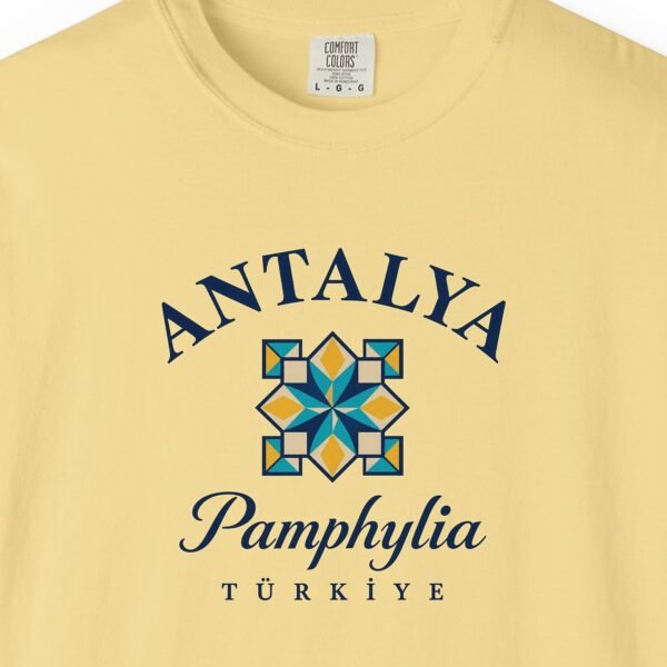 Pamphylia Tee