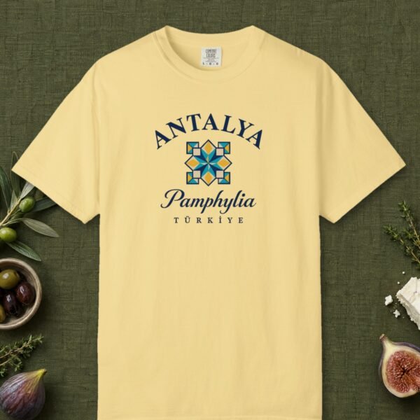 Pamphylia Tee