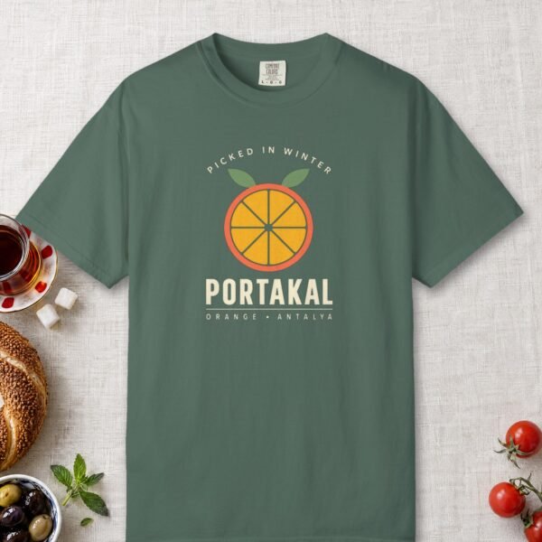 Portakal Picked in Winter Night Tee