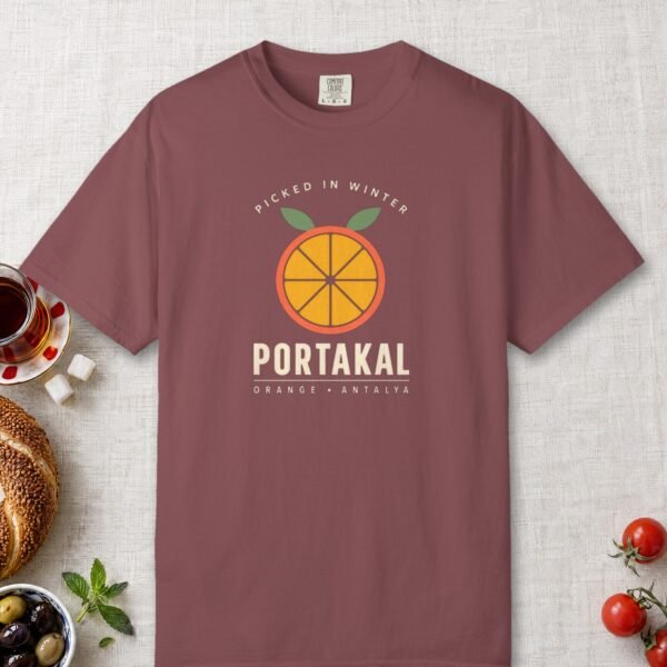 Portakal Picked in Winter Night Tee
