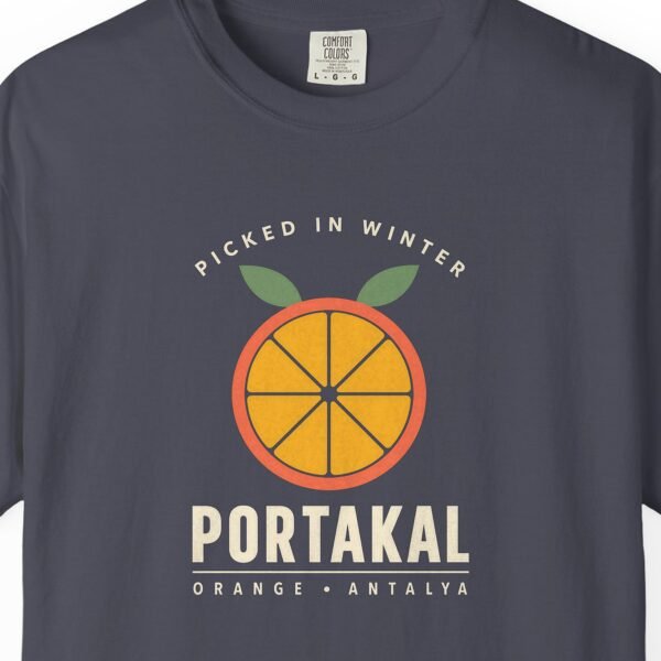 Portakal Picked in Winter Night Tee