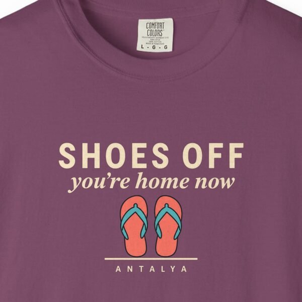 shoes-off-tee-berry-chest Shoes Off Tee