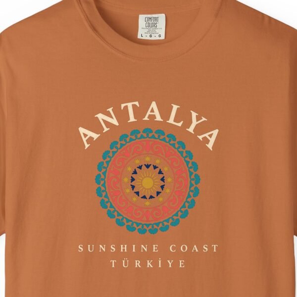 Sunshine Coast Rosette Night Tee