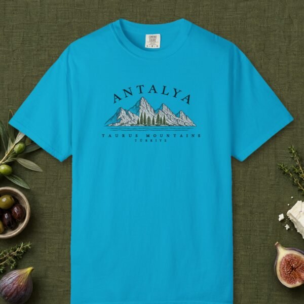 Taurus Mountains Engraving Tee