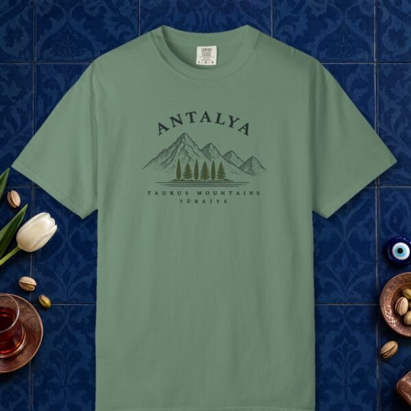 Taurus Mountains Tee