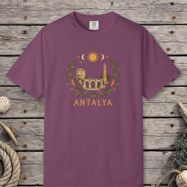 Tower and Gate Wreath Tee