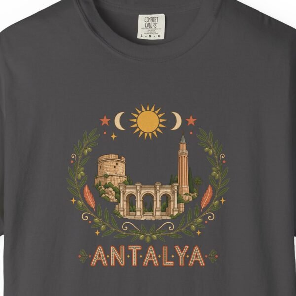 Tower and Gate Wreath Tee