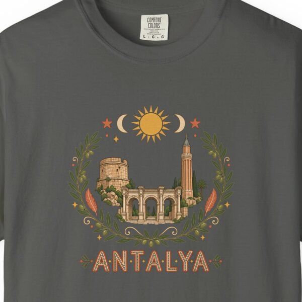 Tower and Gate Wreath Tee