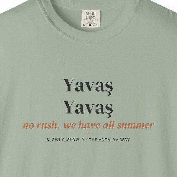 Yavaş Yavaş Tee