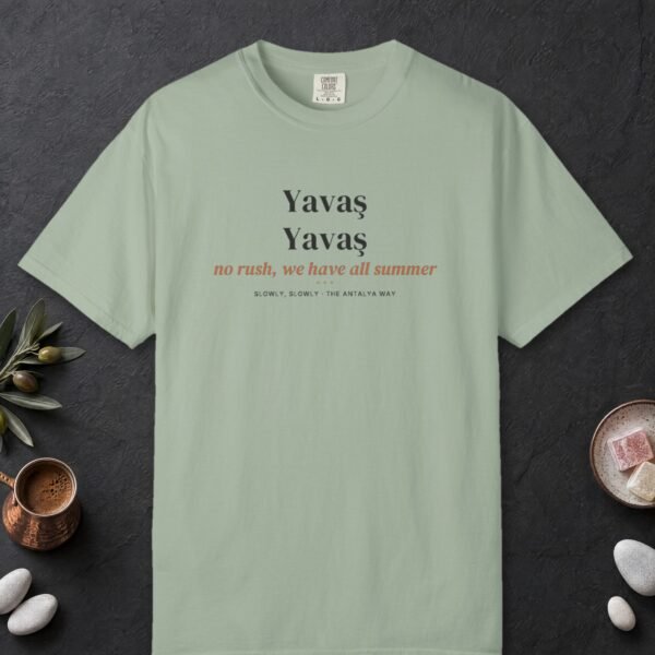 Yavaş Yavaş Tee