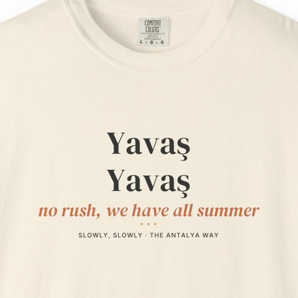 Yavaş Yavaş Tee