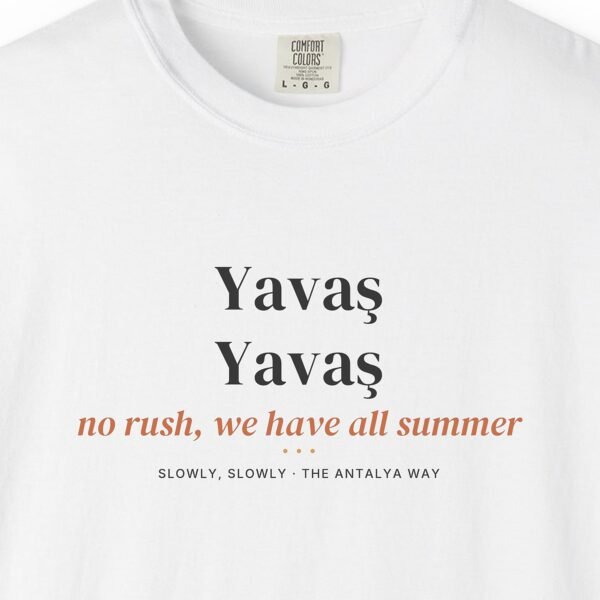 Yavaş Yavaş Tee